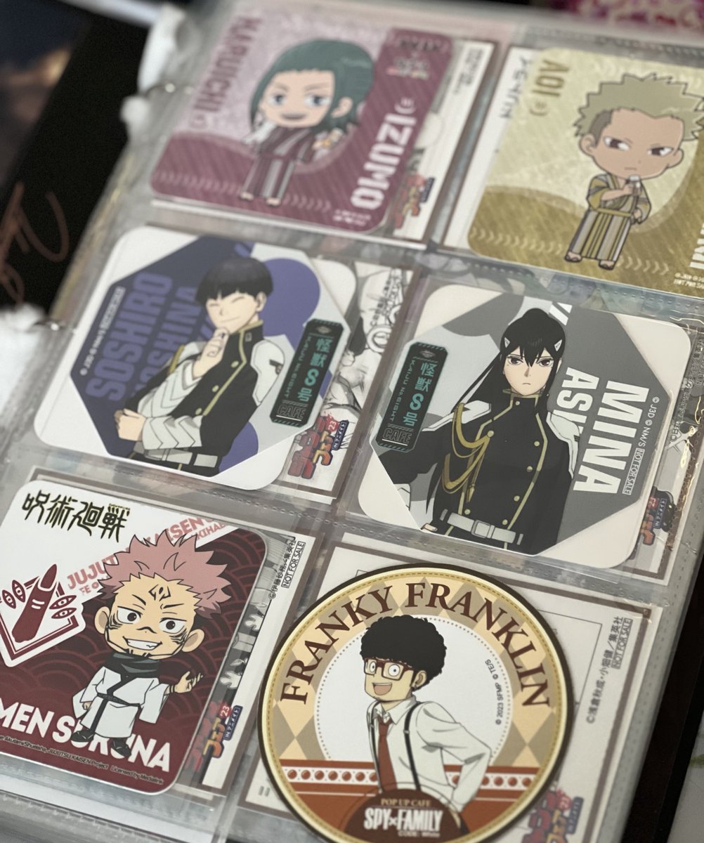 AETKLIM_'s tweet photo. Safely added these coasters to my binder https://t.co/0FzSR32ptS
