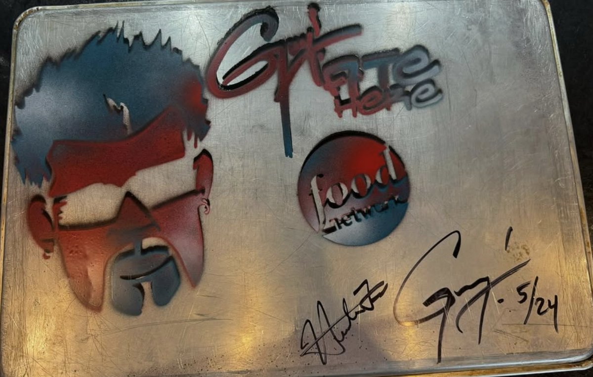 Video posted Warios Beef and Pork in Columbus, OH when when Guy Fieri visited in Nov 2024 Wariosbeefandpork flavortownusa.com/locations/2556… Welcome to the TripleD family #dinersdriveinsanddives #flavortown #flavortownusa