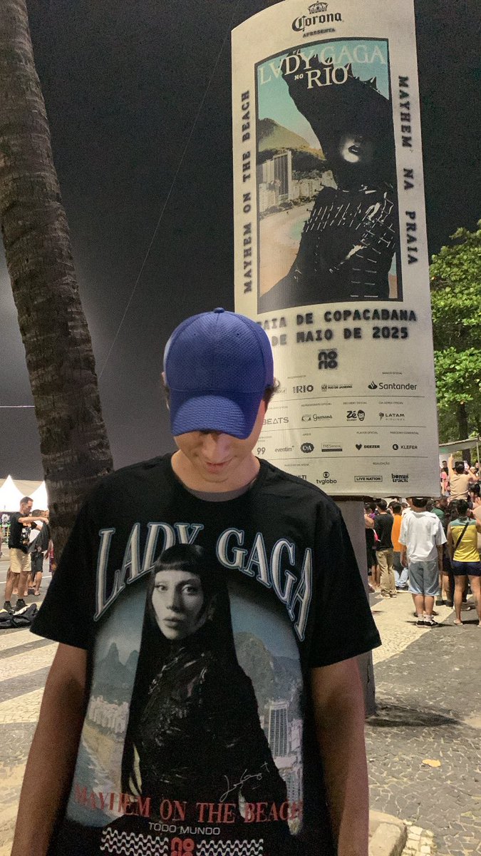 joaoemml's tweet photo. Hot like Rio 🇧🇷, rejoice 🖤 https://t.co/3VSeJBzVNb