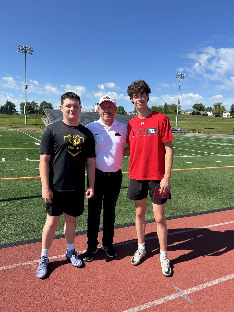 Thanks <a href="/CoachSFountain/">Scott Fountain</a> for coming to watch me punt at my school today, appreciate you taking the time out of your schedule. Can’t wait to get back out to Arkansas in June.