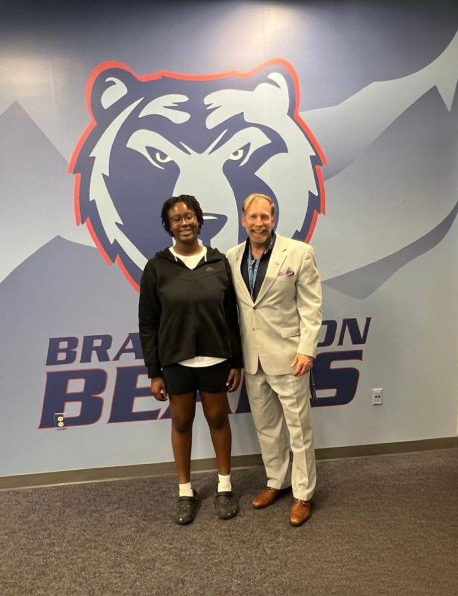 Congratulations to Makayla, the LCPS MSAAC Dr. Linda Deans Student Equity Winner from <a href="/BAM_MS_Official/">Brambleton Middle</a> <a href="/drldeanslcpsbr/">Linda Deans, Ph.D.</a> <a href="/LCPSMSAAC/">LCPS MSAAC</a> We are so blessed to have you as a member of our student body! Go Bears!