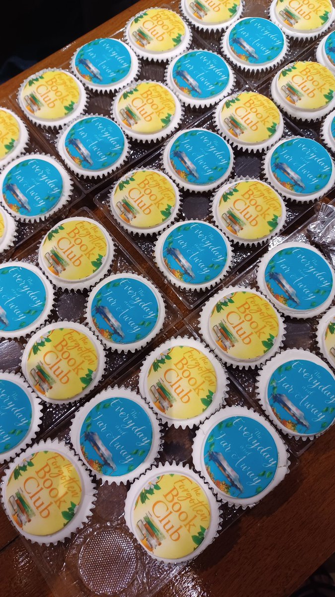 Sarah.J.Harris tweet media