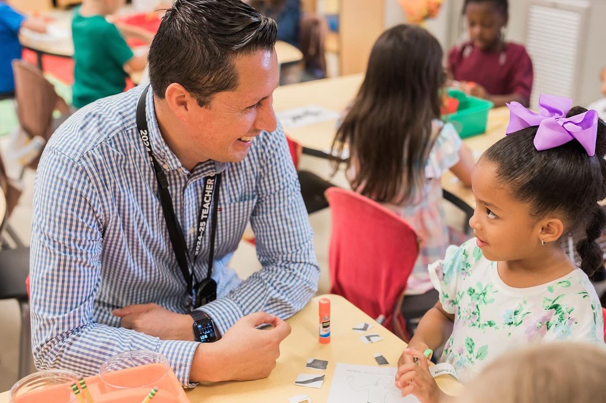 Lex1 World Languages tweet media