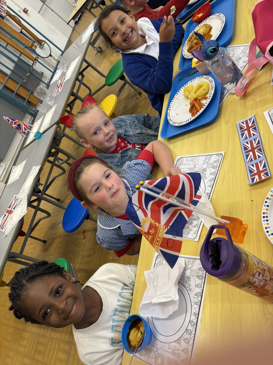 Fantastic VE Day celebrations today. 🇬🇧 🇬🇧