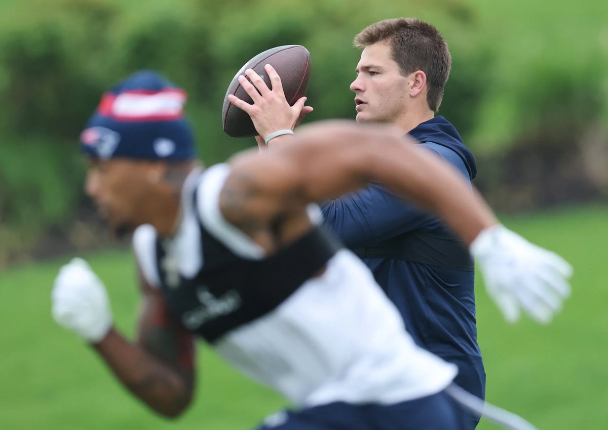 NESportsFellow's tweet image. #Patriots QB Drake Maye during Week 2 of New England's Phase 2 of the offseason program.
(📸: @EricJAdler)