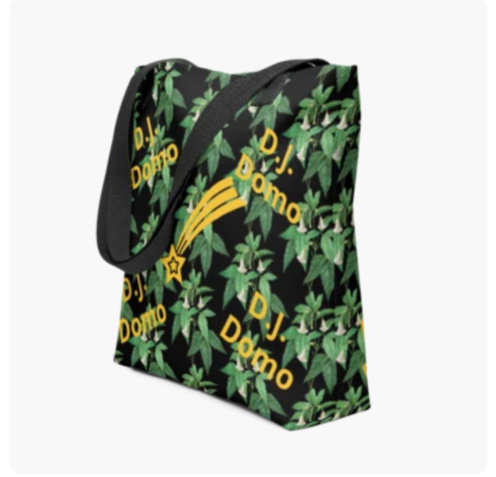 DJDomo845389's tweet photo. 3/3 D.J. Domo "Gold Star" Swimwear
D.J. Domo "Gold Star" Women Slides
In different 9 Sizes
D.J. Domo "Gold Star" Tote Bag
In Gold or Black Strap
https://t.co/GF2Hs6WUlB
#goldstar #swimwear #1piece #2piece #trunks #slides #totebag #djdomo #online #store #book https://t.co/5bhXClERB3
