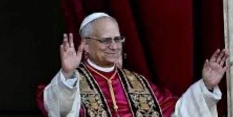 Il fut un temps où saint Augustin réunissait les âmes au-delà des dogmes. Avec le pape François, ce rêve avait pris un nom : “Les Rencontres de Saint Augustin”. Aujourd’hui, Léon XIV ouvre son pontificat sous le signe d’Augustin, aux côtés de Mgr Vesco.
“Le hasard, c’est le nom