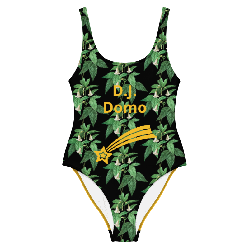 DJDomo845389's tweet photo. 2/3 D.J. Domo "Gold Star" Swimwear
D.J. Domo "Gold Star" One-Piece Swimsuit
In different 7 Sizes
D.J. Domo "Gold Star" Men Slides
In different 9 Sizes
https://t.co/GF2Hs6WUlB
#goldstar #swimwear #1piece #2piece #trunks #slides #totebag #djdomo #online #store #book https://t.co/7lKjgFxGDw