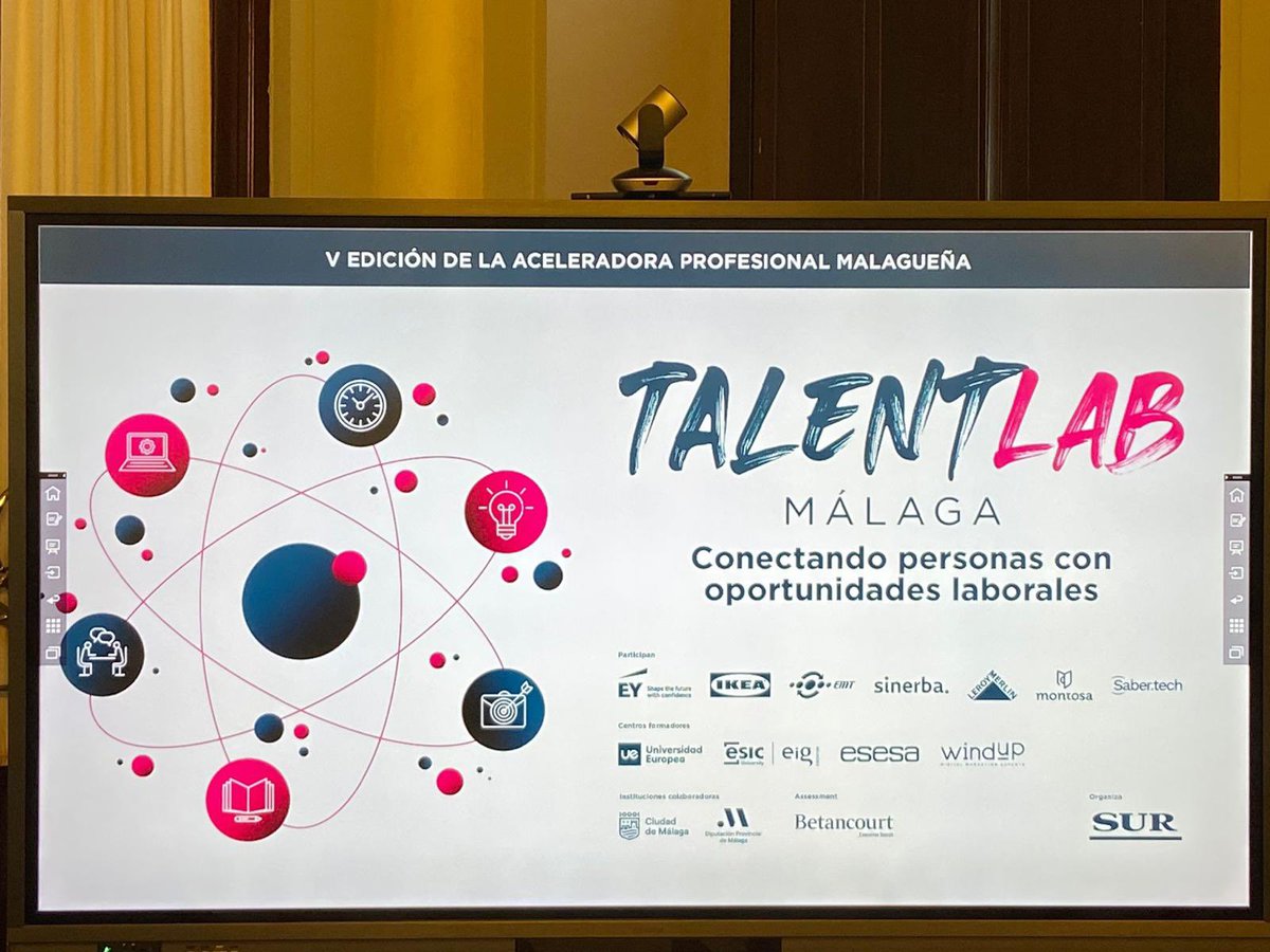 empleaMLG's tweet image. La diputada de Empleo se une al cierre del evento TalenTLab en Málaga con el alcalde y empresas como Sinerba, EMT, EY, Leroy Merlín, Montosa, Sabertech e IKEA. Más de 50 nuevos talentos listos para el mercado laboral. ¡Vamos Málaga! 🚀✨ #Empleo #TalenTLab