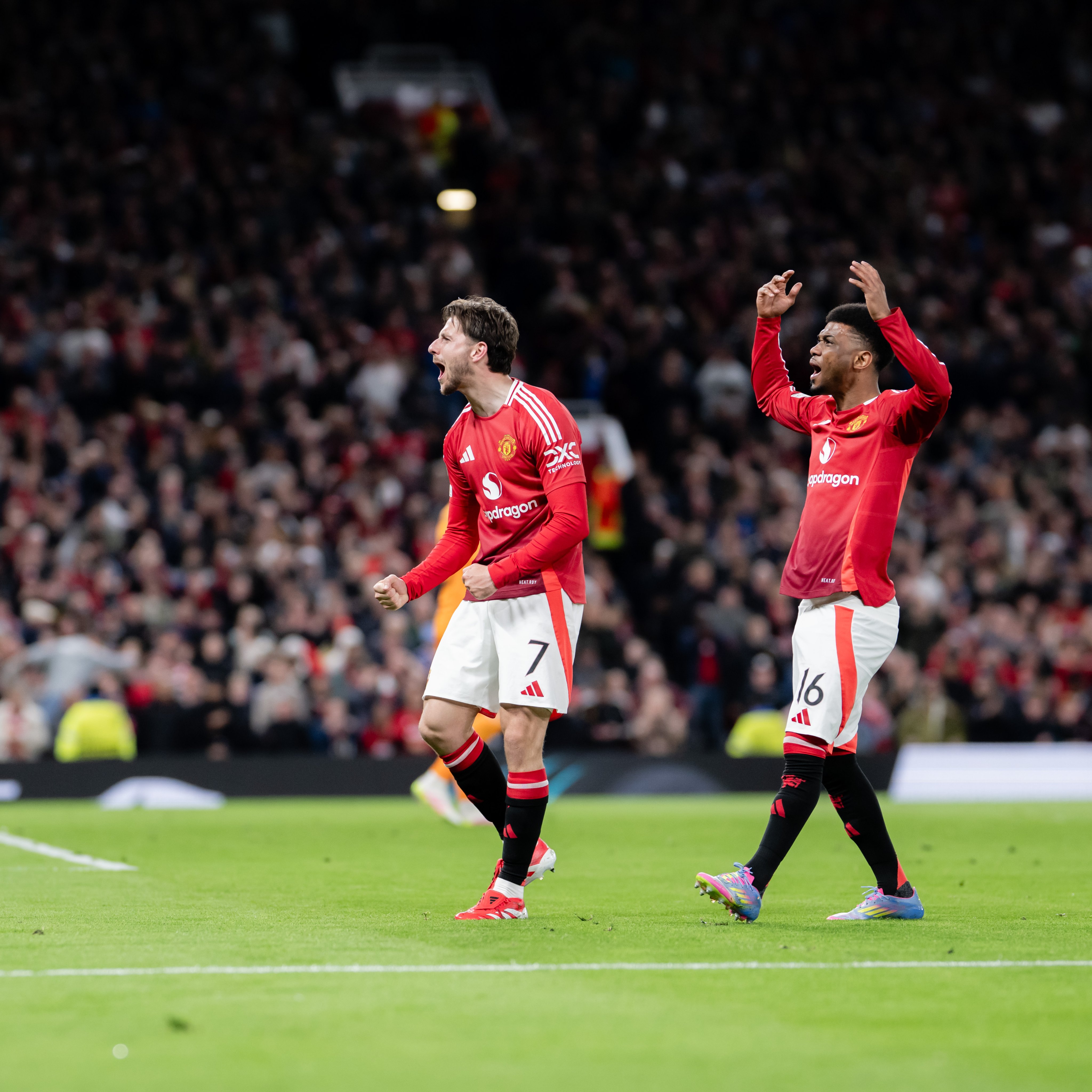 Mount celebrando el empate. Fuente: Manchester United en "X".
