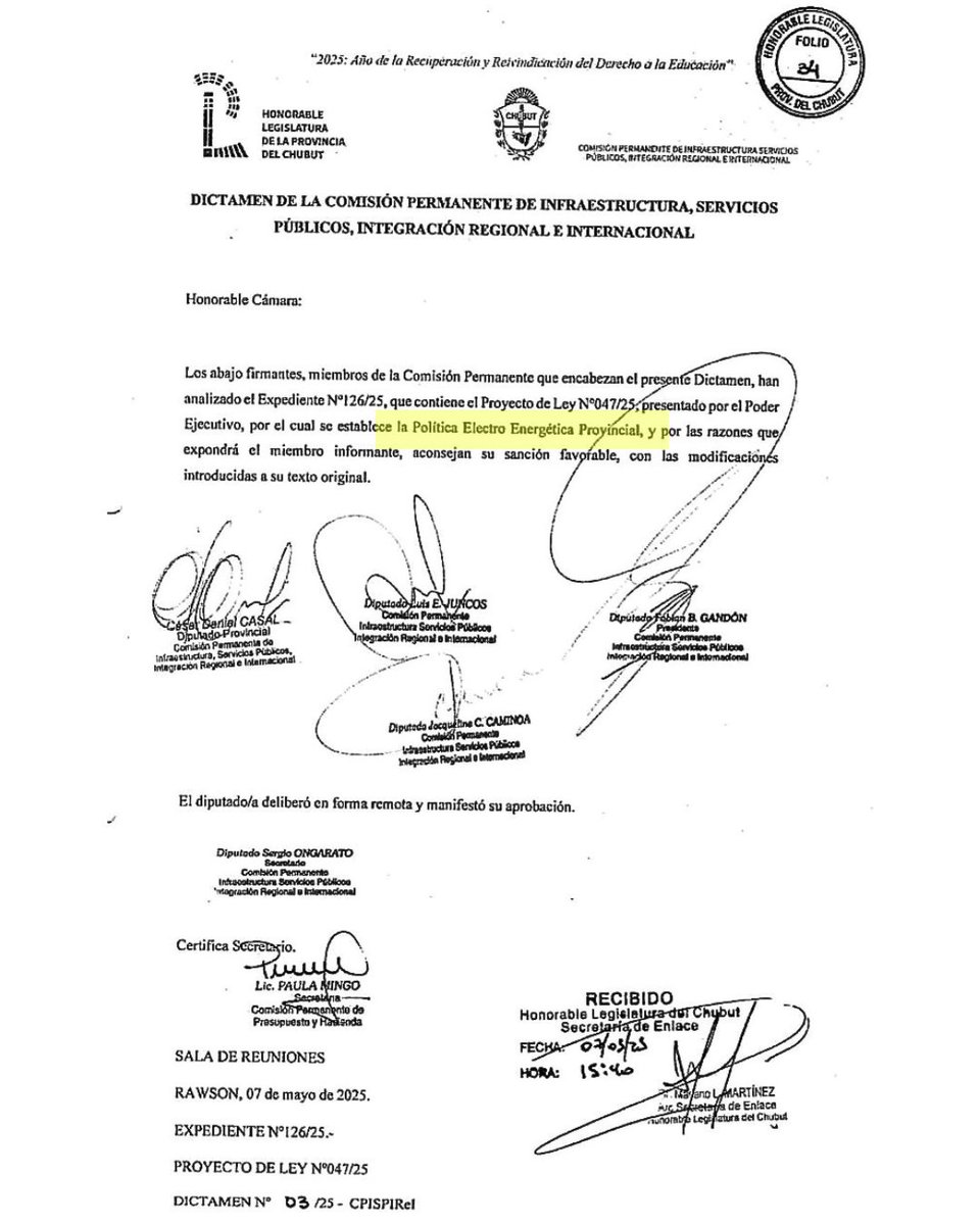 Se aprobó el proyecto de Torres sobre Política ElectroEnergética😠
👉Habla d soberanía pero no discute la lógica d producción actual
👉#Chubut produce energía para 2M de habitantes y aún siendo 600mil, hay pueblos enteros sin luz
La energía es bien social y derecho humano básico!