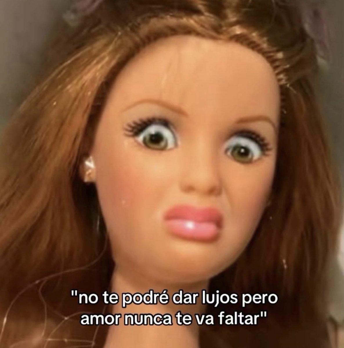 El Guarromántico tweet media