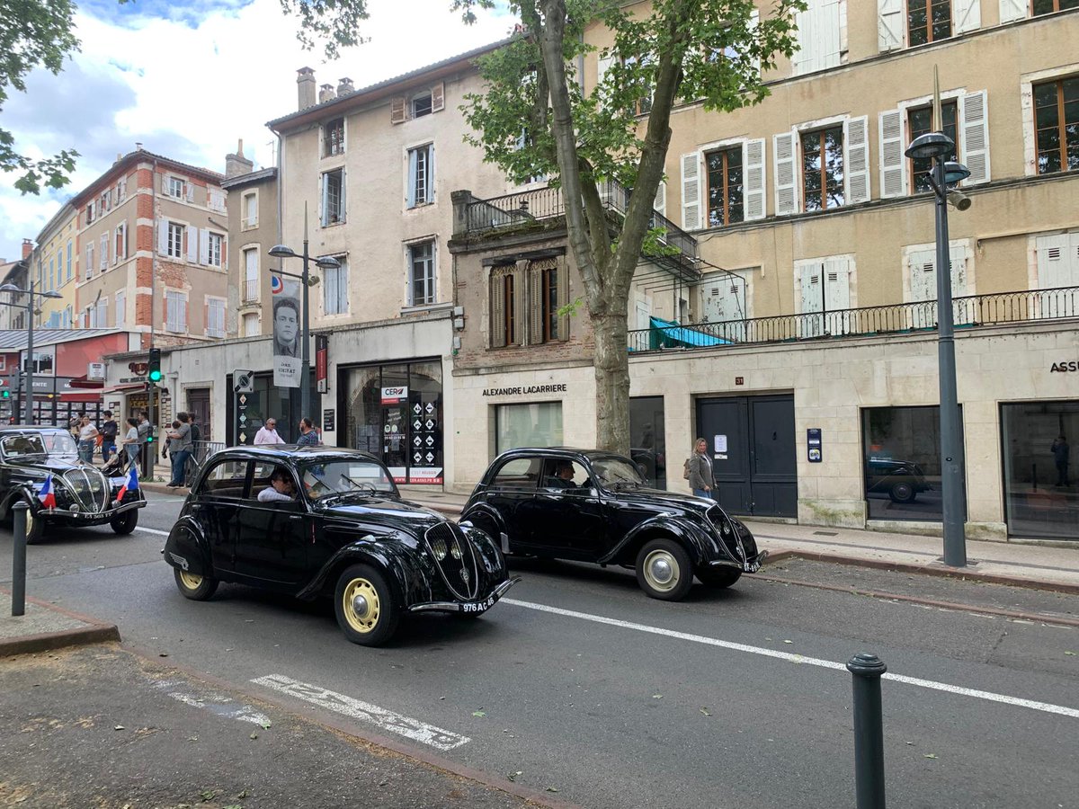 Collège Gambetta (@collegegambetta) on Twitter photo 8mai 1945🚁 80ème anniversaire 🇫🇷 #engagement #résistance #hommage <a href="/CollegeGambetta/">Collège Gambetta</a> <a href="/Prefet46/">Préfète du Lot 🇫🇷</a> <a href="/sophie_sarraute/">Sarraute Sophie</a> <a href="/onacvg/">ONaCVG</a> 8mai 1945🚁 80ème anniversaire 🇫🇷 #engagement #résistance #hommage <a href="/CollegeGambetta/">Collège Gambetta</a> <a href="/Prefet46/">Préfète du Lot 🇫🇷</a> <a href="/sophie_sarraute/">Sarraute Sophie</a> <a href="/onacvg/">ONaCVG</a>