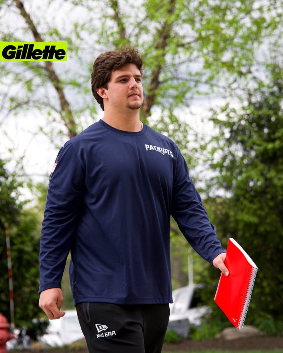 The bodyguard has arrived to his post!