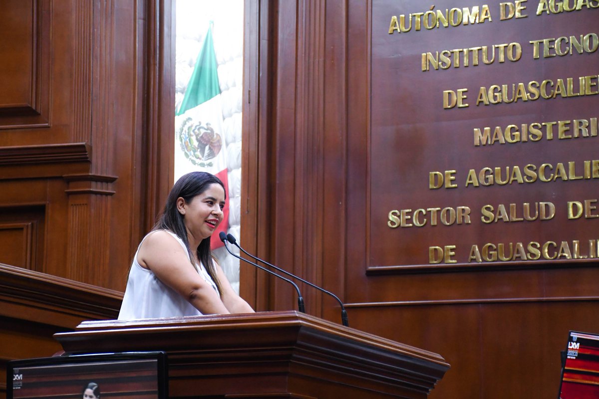 Hoy aprobamos que en los programas educativos se promueva la protección de animales y evitar su maltrato, y por otro lado, en la ley establecimos el apoyo a emprendedores, facilitando información y asesoría para registro de marcas o patentes

#elCongresoDelaGenteBuena