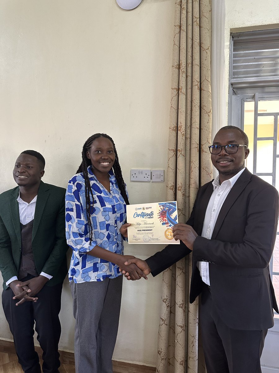 AMR Stewardship club MUST tweet media