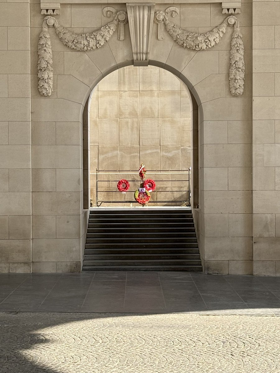 andrew thornton tweet media