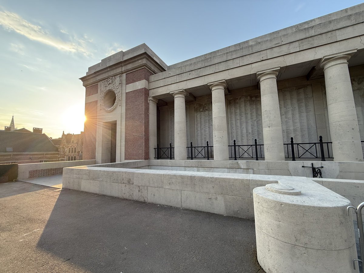 andrew thornton tweet media