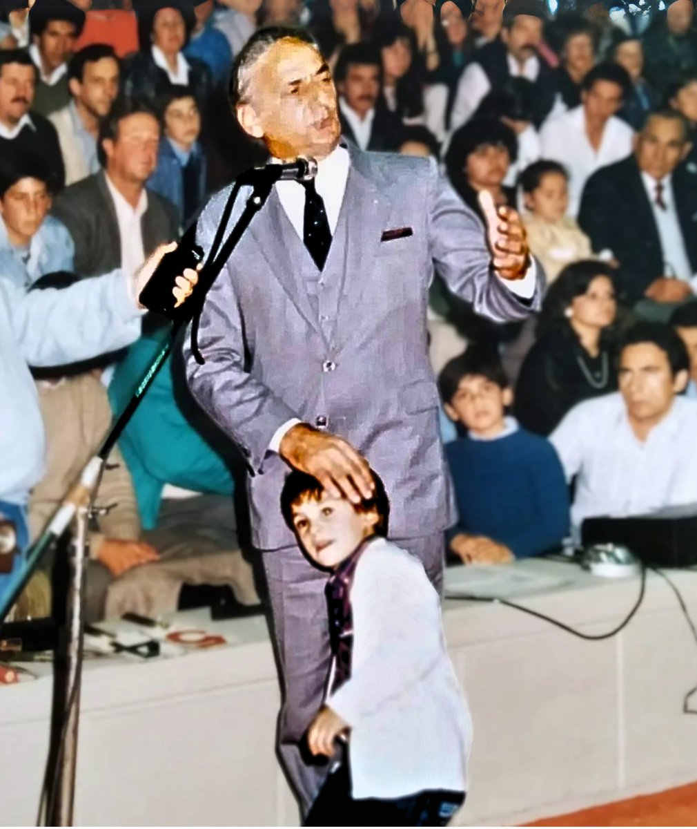 Por el legado de honestidad y franqueza, por Salto y por los salteños. ¡El Domingo haremos historia! 

#MalaquinaIntendente