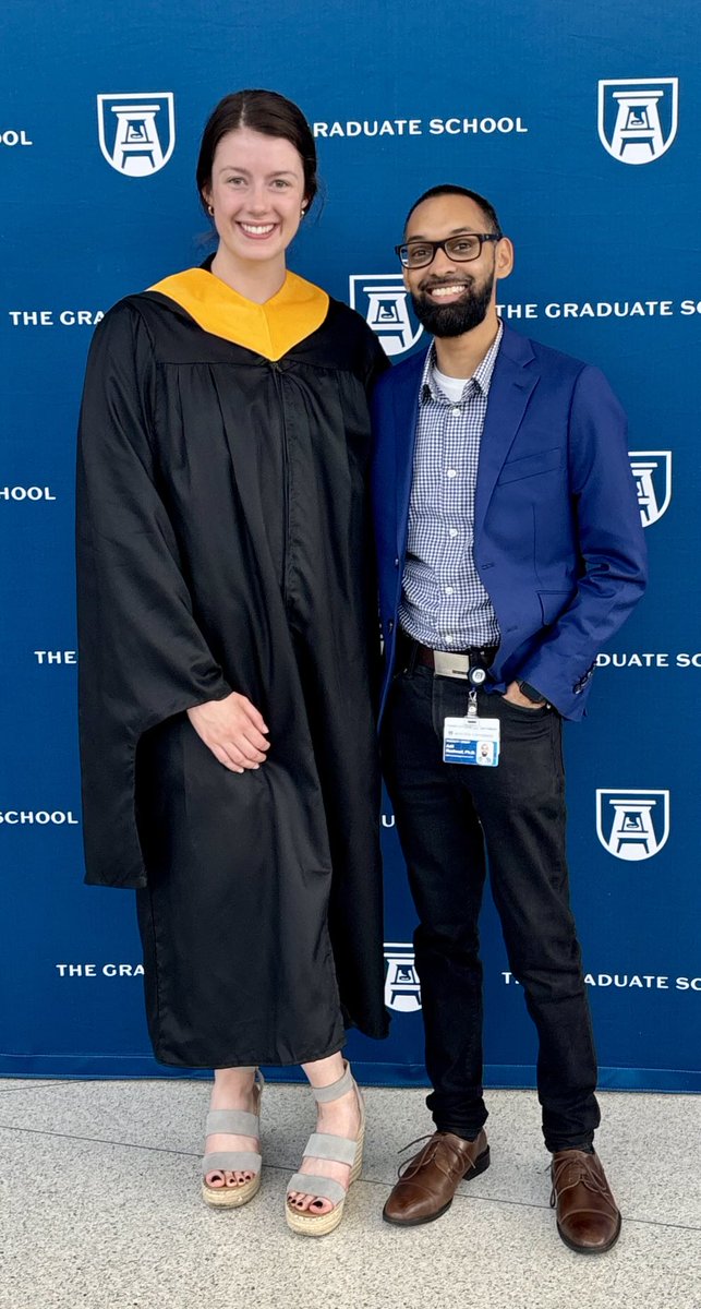 So proud of the first #RasheedLab graduate and my fav (&amp; only) Masters student Rachel!!
If only I could turn back time, Rachel’s current work would’ve saved us SO MUCH TIME when I was a postdoc 😞 but stay tuned to see all the cool things she’s done!! #onacholesteroll