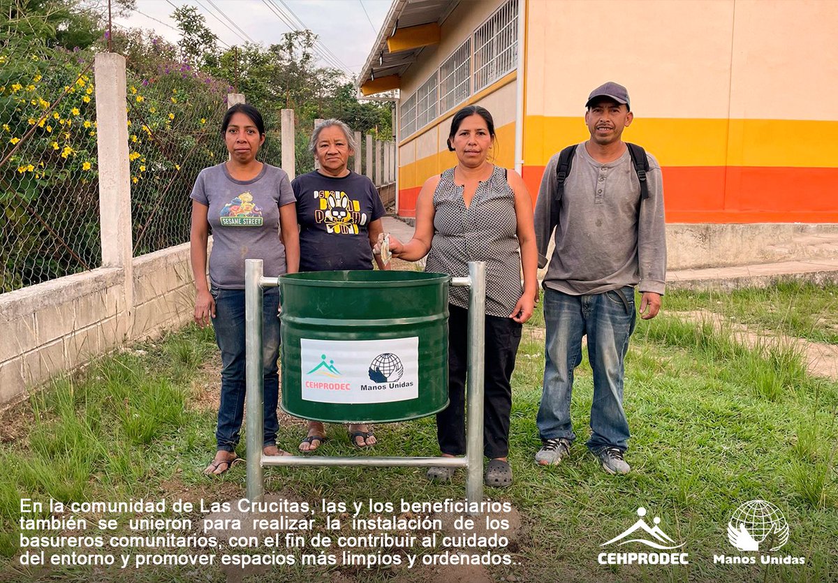 Cehprodechn's tweet photo. 🌱 Transformando comunidades desde lo local ♻️✨

En El Naranjo, Las Crucitas y El Roblar, en el departamento de La Paz. Las y los beneficiarios se unieron para instalar basureros comunitarios en escuelas, espacios públicos y puntos clave donde se genera más basura. https://t.co/qMqOOHabbB