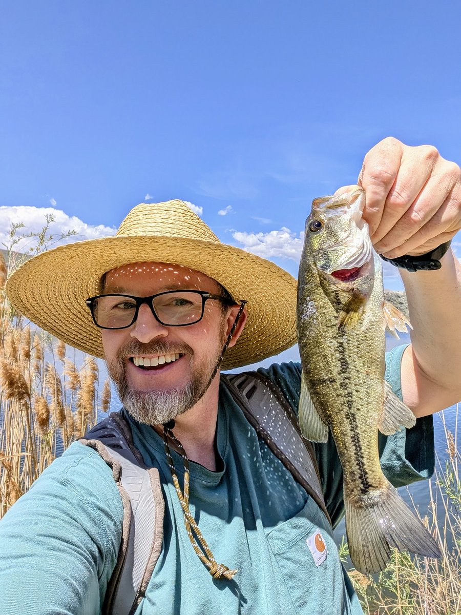 tugfishdotcom's tweet photo. Caught some fish on my lunch break today. https://t.co/Er5Cm3fELz
