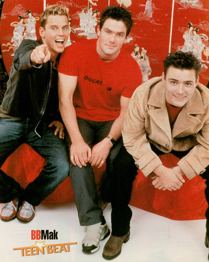 One of the many shoots we did in New York City circa 2000 for Teen Beat.

What was your favorite teen magazine?

#BBMAK #2000s #Pop2K #TBT #Throwback