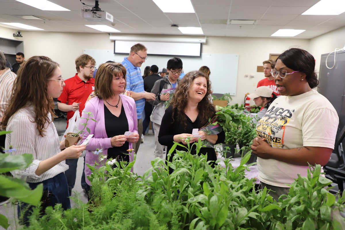 Nebraska Agronomy and Horticulture (@unlagrohort) on Twitter photo PLAS 454/HORT 854 students sold plants & produce at the Student Farmer’s Market, grown in 80 sq. ft. micro-farms in the East Campus hoophouse since March. Shoppers used $40 in “fake cash” to take home fresh goods! #UNL #UNLAgroHort <a href="/UNL_IANR/">Institute of Agriculture and Natural Resources</a> <a href="/UNLExtension/">Nebraska Extension</a> <a href="/UNL_CASNR/">University of Nebraska CASNR</a> PLAS 454/HORT 854 students sold plants & produce at the Student Farmer’s Market, grown in 80 sq. ft. micro-farms in the East Campus hoophouse since March. Shoppers used $40 in “fake cash” to take home fresh goods! #UNL #UNLAgroHort <a href="/UNL_IANR/">Institute of Agriculture and Natural Resources</a> <a href="/UNLExtension/">Nebraska Extension</a> <a href="/UNL_CASNR/">University of Nebraska CASNR</a>