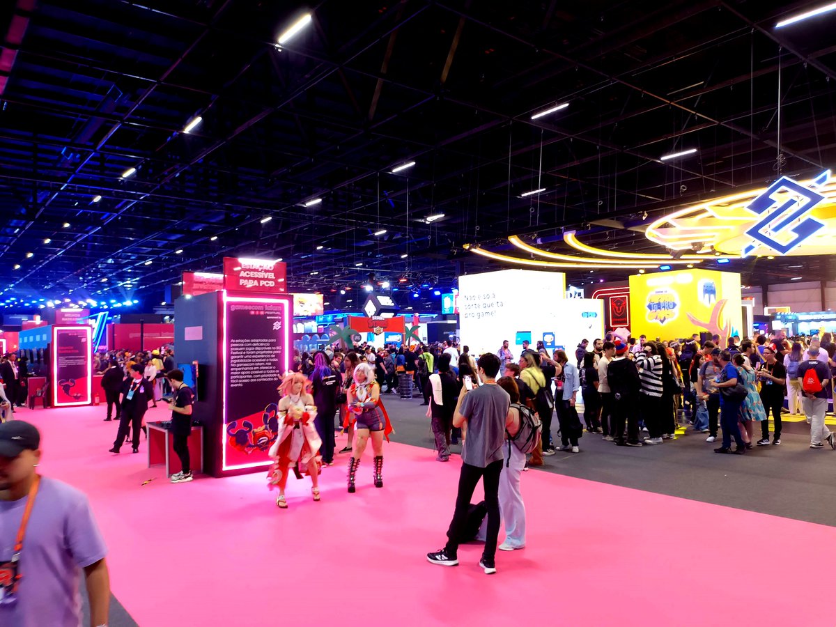 ProjectRialto's tweet photo. We had an incredible time at #GamescomLATAM!

@MSpiegel3DArt and Pedro represented @Atlantis3DSTU , met amazing devs, and played great games!   

Huge thanks to everyone we met. Can’t wait for next year! #IndieDev #GameDev #ProjectRialto #Atlantis3DStudios #Gamescom https://t.co/lQ4gbYcj34
