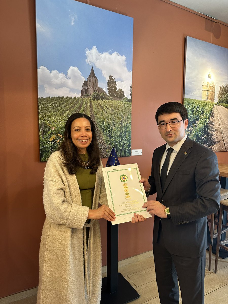 Had a very engaging conversation with <a href="/JosefsonMarilyn/">Marilyn Josefson</a>, Foreign Policy Adviser to the President of the European Council. Discussed 🇹🇲🤝🇪🇺 cooperation, outcomes of the EU–Central Asia Summit &amp; high-level engagement. Handed over an invitation to the Ashgabat Forum on Peace &amp; Trust.