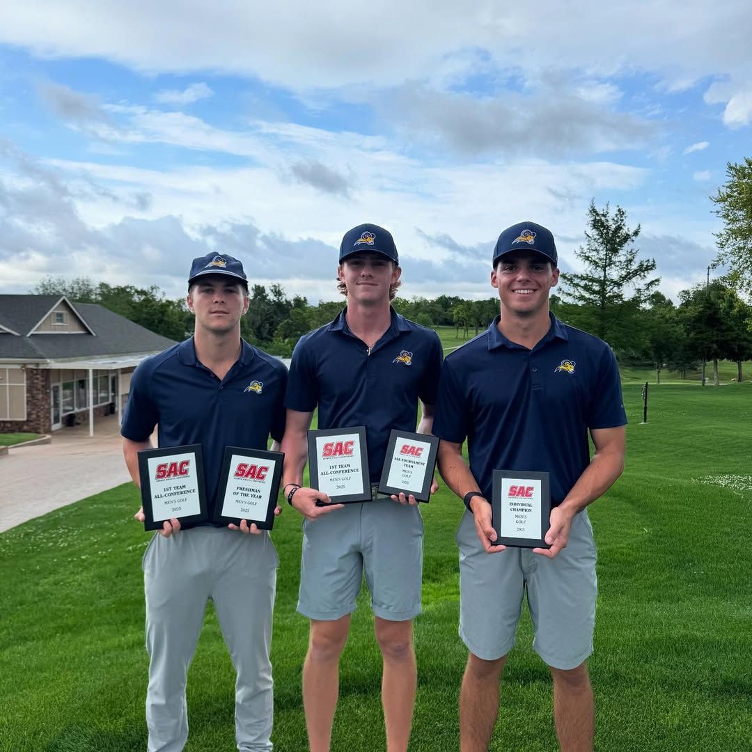 UniversityGolf1's tweet photo. ¡Texas Wesleyan brilló en el Campeonato de la Conferencia Sooner Athletic! 🏆 El equipo terminó en segundo lugar, pero lo más destacado fue la victoria individual de Jose Manuel Sánchez con un impresionante (-7) total. 🥇 💪🏼🇪🇸

#Golf #TexasWesleyan #SACChampionship https://t.co/Avbq65963x