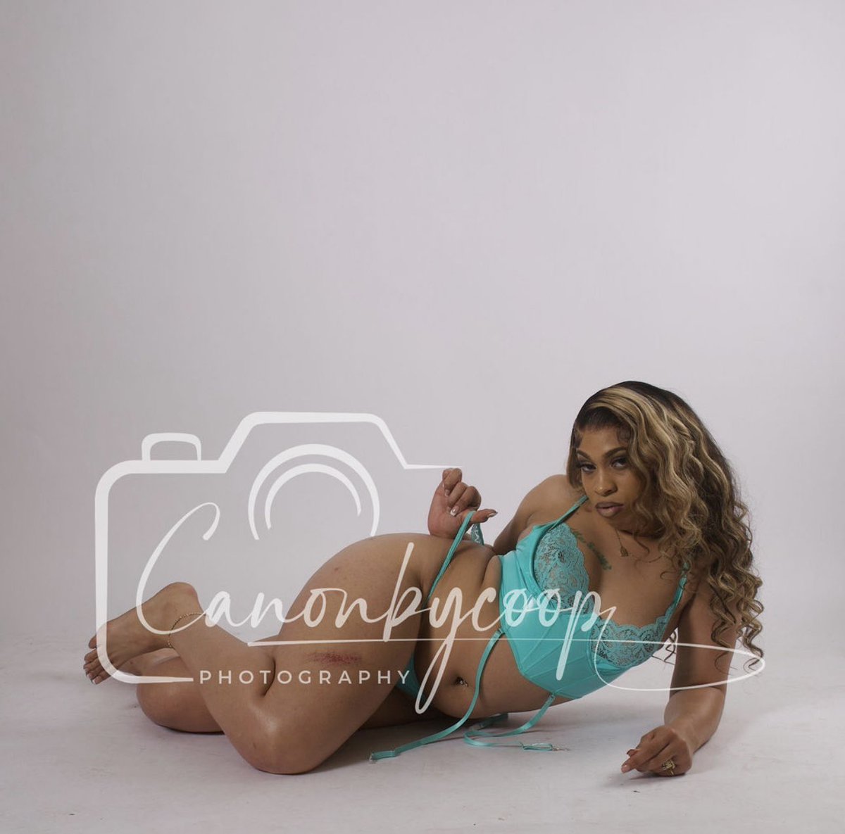ELannaJay's tweet photo. Sunkissed in JamenTaylor 🌤️

https://t.co/HKLi0A4qm2 🩵

naughty surprises 🎁 𝘿𝙊𝙉'𝙏 𝙒𝘼𝙄𝙏❗ 𝐓𝐈𝐏 𝐍𝐎𝐖 and watch me get filthy just for YOU 🫵🏼 https://t.co/bukupwBDpl