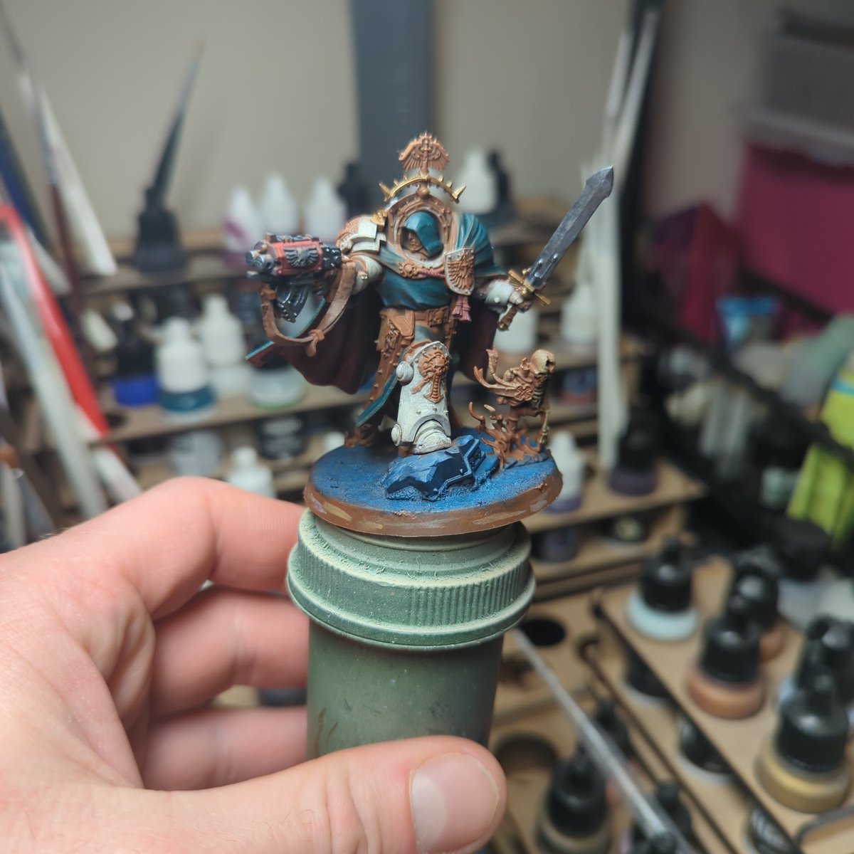 Hobby Streak Day 1140
Worked on the base!
#hobbystreak #warhammer40k #warhammer40000 #darkangels #belial #lioneljohnson #spacemarine #spacemarine2