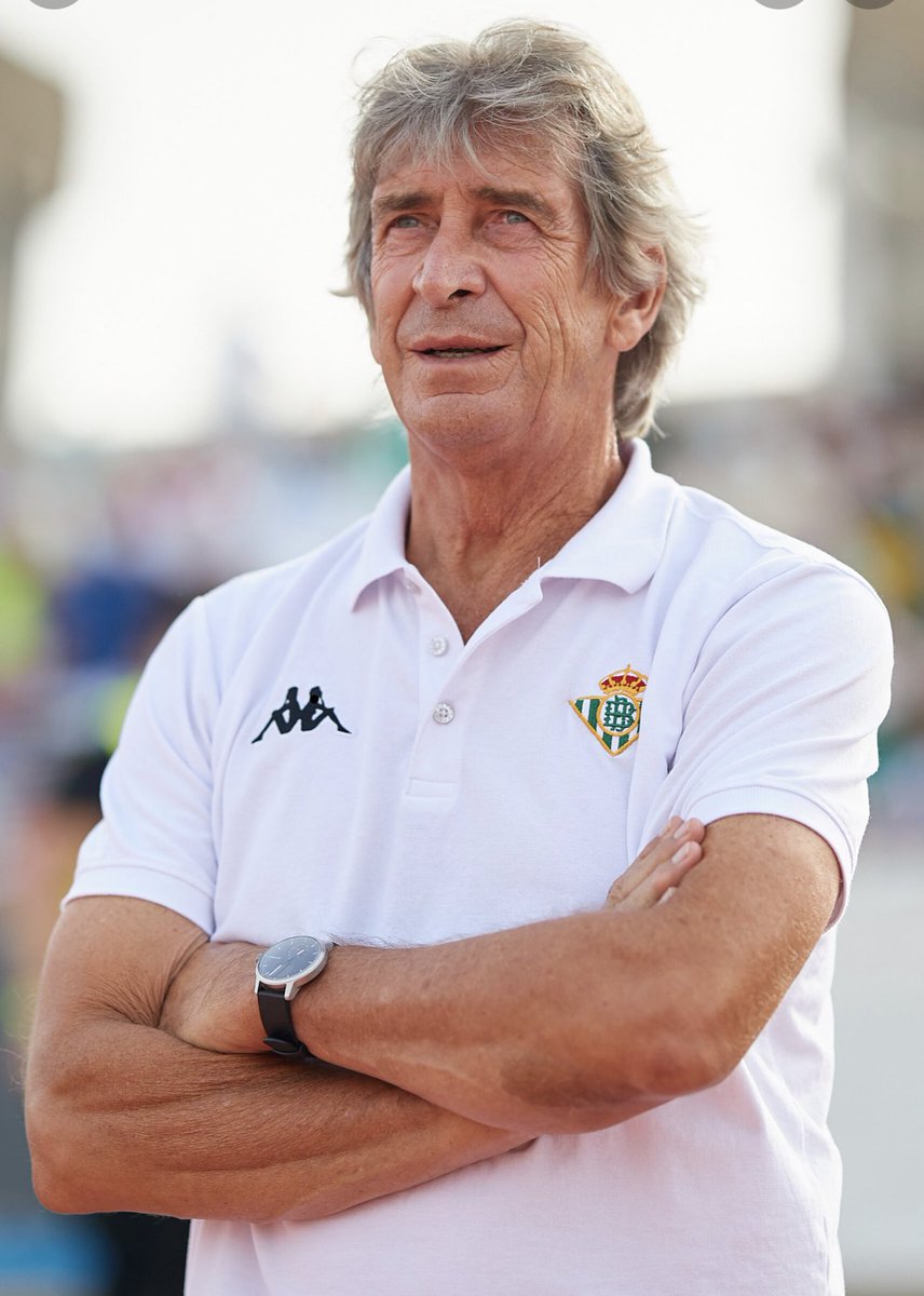 giraltpablo's tweet photo. 👏🏻🇨🇱 El 'Ingeniero' Manuel Pellegrini lo hizo de nuevo: Betis jugará la primera final europea de su historia. UN SEÑOR ENTRENADOR, de Chile al mundo. https://t.co/N8LmzYul2V