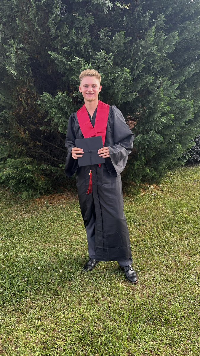 Langefels tweet media