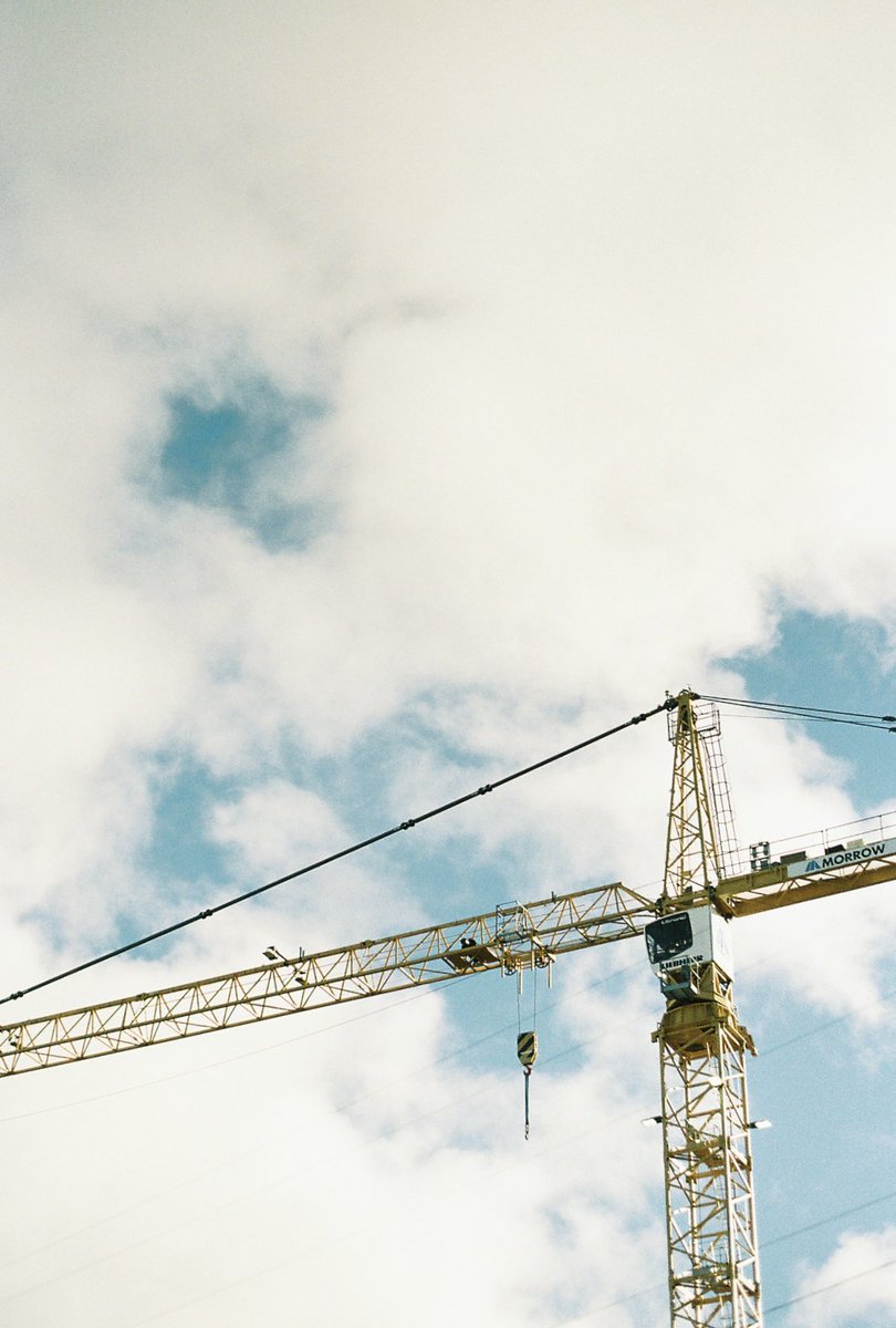 moment_theory's tweet image. shot on pentax k1000 with kodak colorplus 200