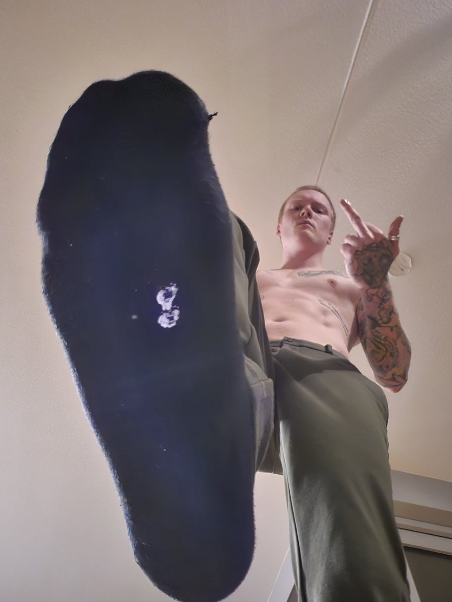 SoleSovereigns's tweet image. Approach correctly and stop gooning