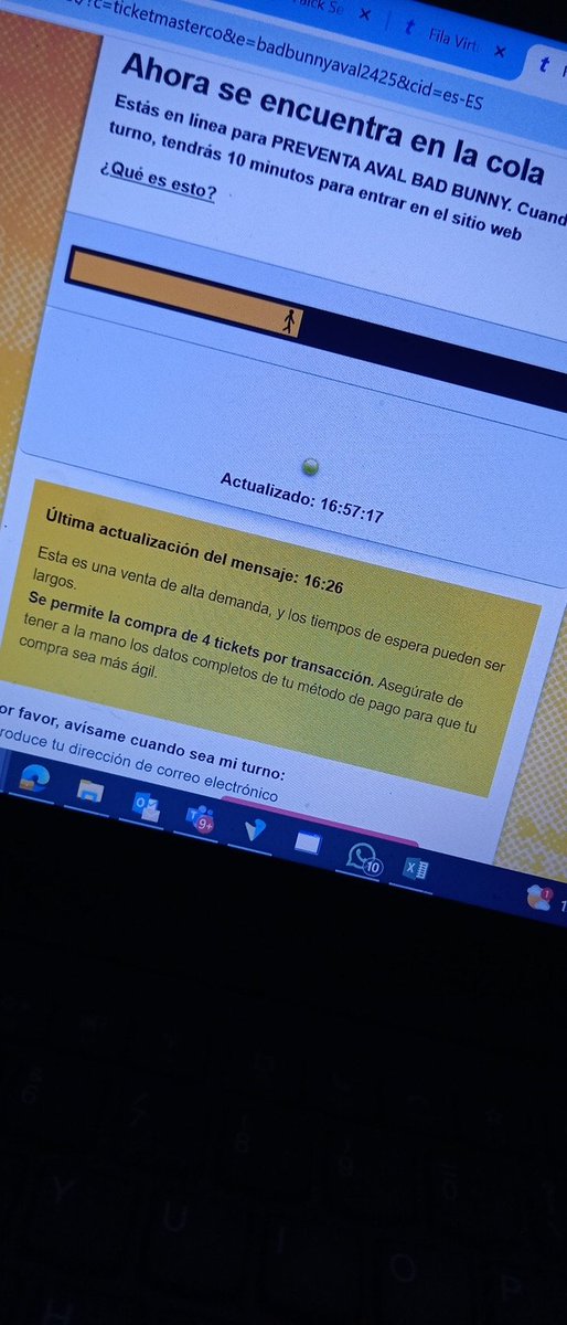 PAOLA tweet media