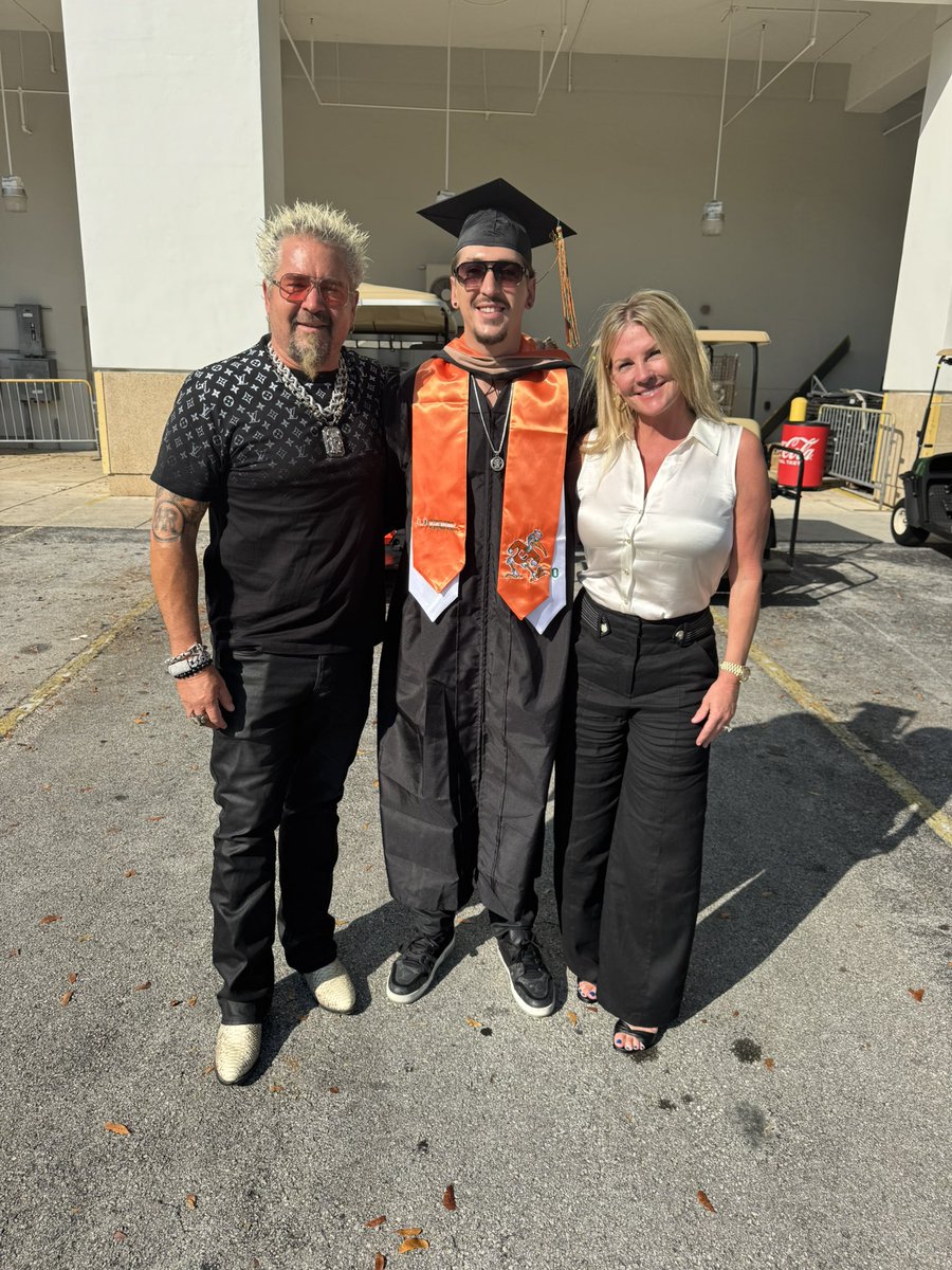 Mayor Guy Fieri tweet media