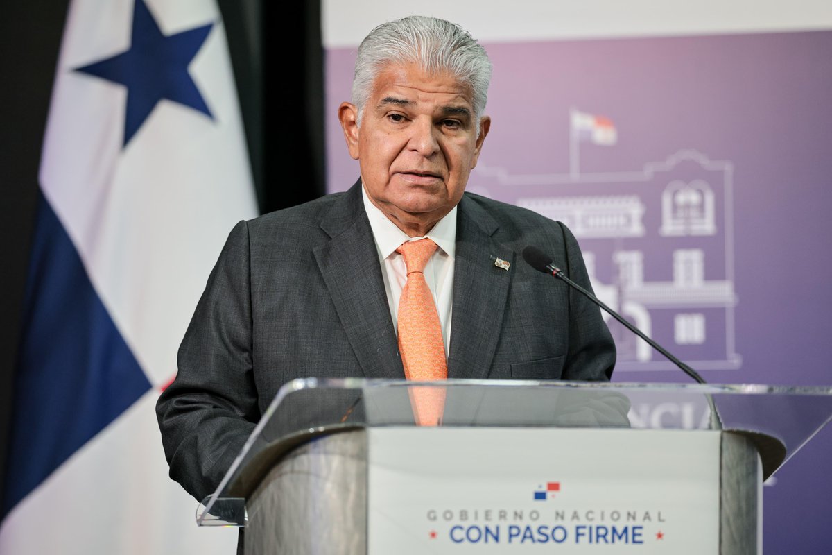 MinGobPma's tweet image. Anunciamos que el Presidente @JoseRaulMulino sancionó la Ley 469 de @AlertaAmberPma. Esta ley subroga la Ley 230 de 2021 y establece un sistema ágil para la localización rápida de los menores en peligro.
Conoce la Ley: gacetaoficial.gob.pa/pdfTemp/30273_…