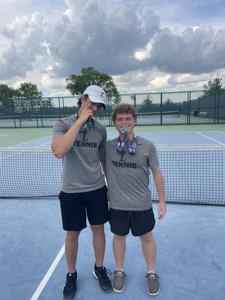 LPawTennis's tweet image. Congratulations to Elijah Polkow & Adam Yesso on 2nd place finish at 2nd Doubles & Beckett Zappin finished 4th at 2nd Singles for ECC Tournament! @Loveland_AsstAD @LHSTigerAD