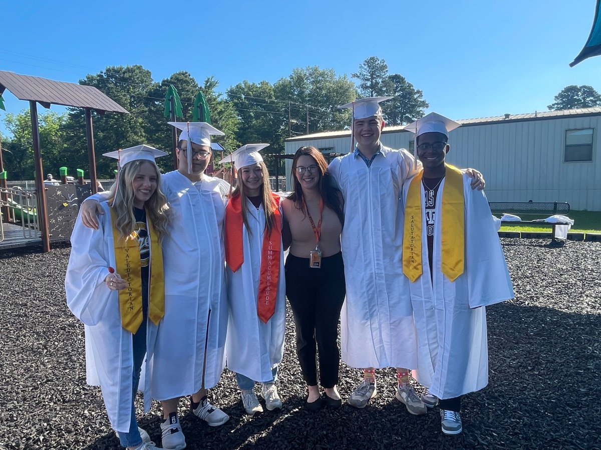 mosimmons271's tweet photo. They started as little Jackets with big dreams and today, they walked those halls one last time. Senior Walk 2025 was full of joy, pride, and a few tears. We love you, Class of 2025! #EFISD #SeniorWalk https://t.co/ST4l5quEDL