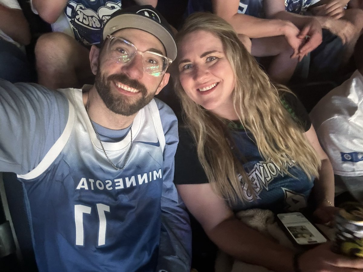 KizzyHicks's tweet photo. #Packpix https://t.co/pCROcl1f8X