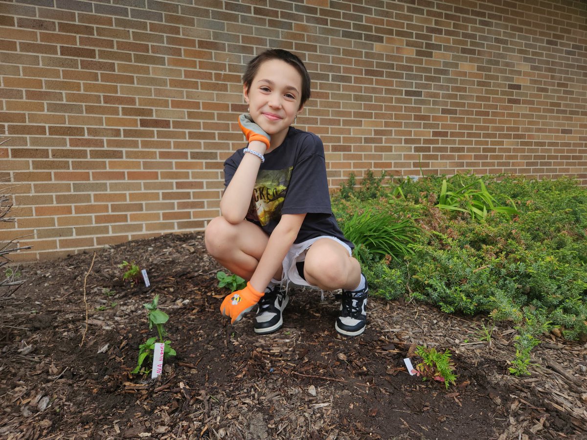 Garden Club is in Full Bloom! 🌸 We are so excited to be able to finally plant our flowers, check out all that growth! 😍 Now we patiently wait for some flowers to pop out!! 💚 Northwest is going to look so BEAUTIFUL! 🌸🌼🌺 #BeEvergreen #GardenClub