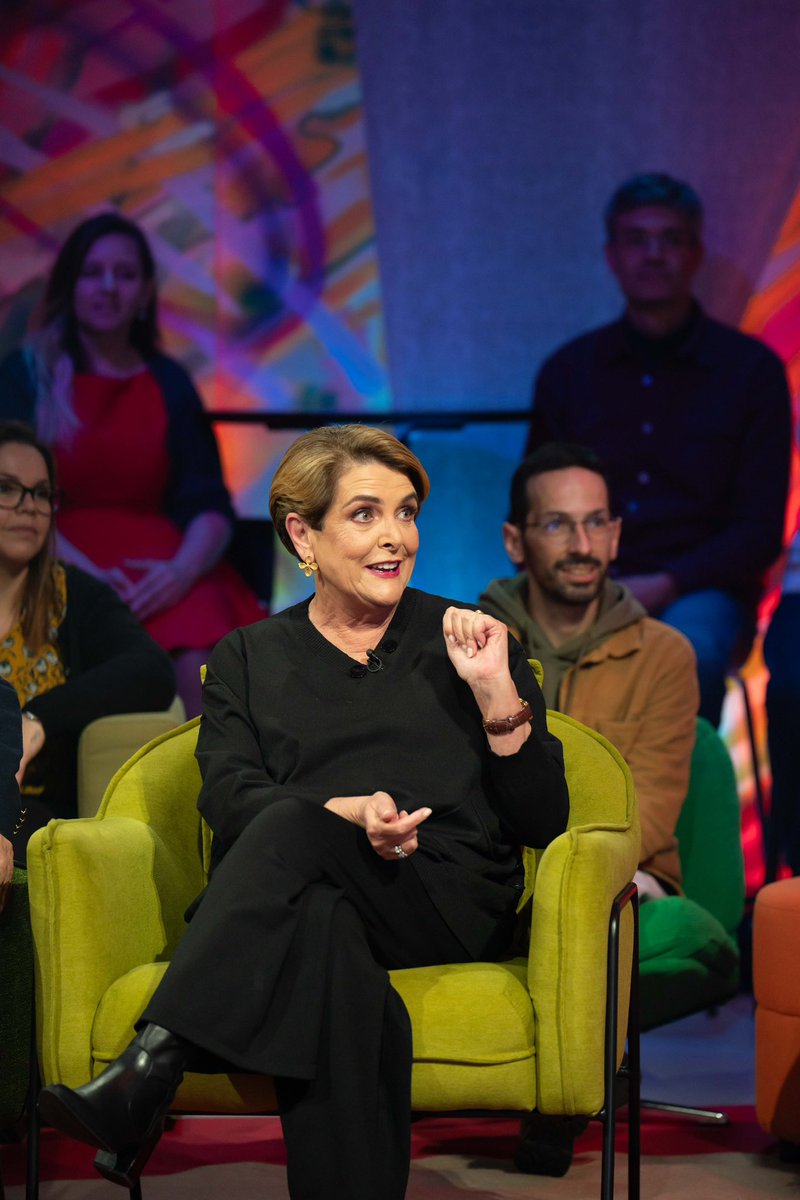 5meianoite tweet media