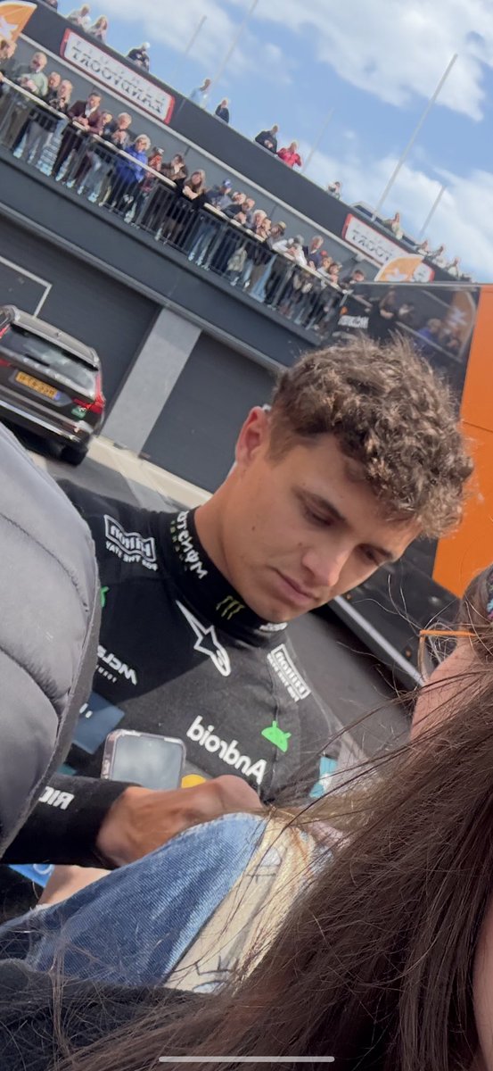f1vero's tweet photo. So… this happened today
And many more pictures on my camera https://t.co/YNyt66YghF
