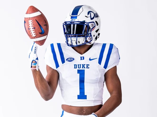 #AGTG I am blessed to receive my 9th D1 🅾️ffer from Duke University 
#DukeBlueDevilsFight

<a href="/JeffNorrid1/">Jeff Norrid</a> <a href="/therealraygates/">Ray Gates</a> <a href="/CoachKPark/">Kevin Park</a> <a href="/DemarcusHarri01/">Coach Harris</a> <a href="/MikeRoach247/">Mike Roach</a> <a href="/NorthCro_FB/">North Crowley Football</a>  “K3”