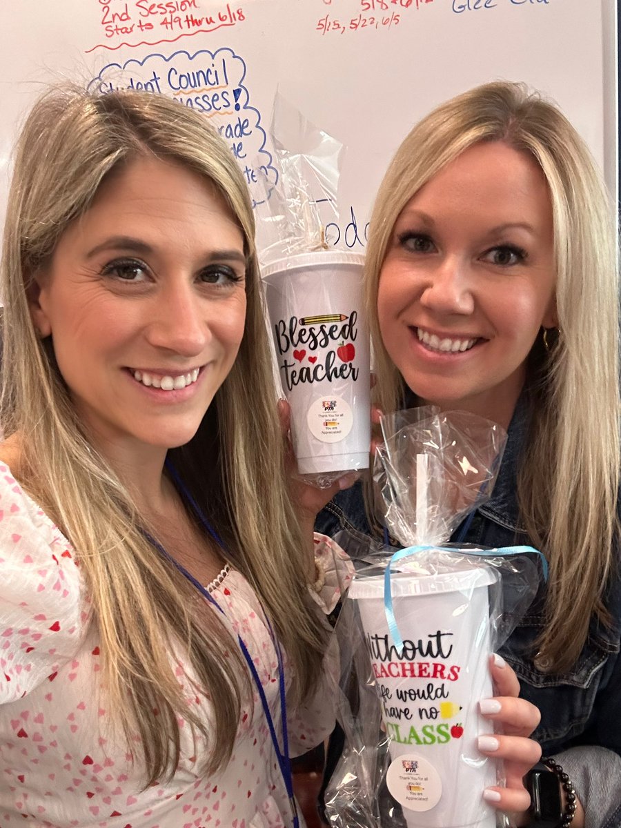 We have the best PTA 💙🧡 Thank you for a very thoughtful Teacher Appreciation Week! #gomules