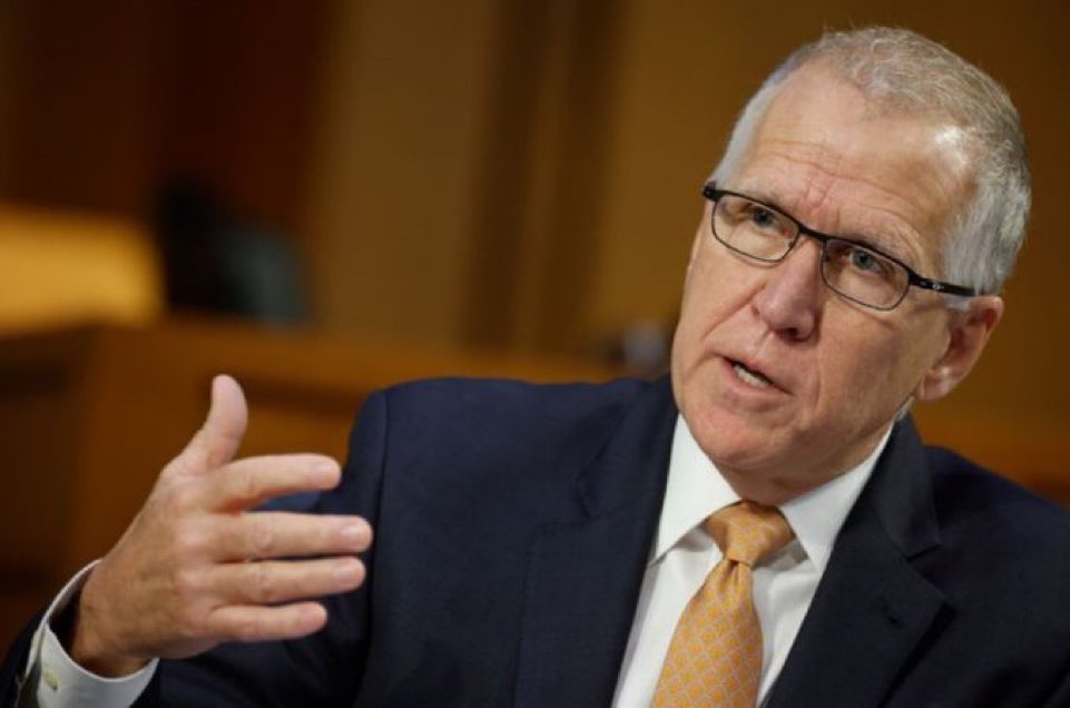 The reason Republicans can never beat the Democrat hucksters, right here…