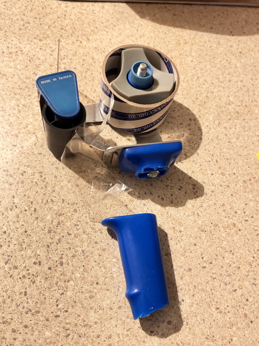 Ian (@ipilko) on Twitter photo First casualty of moving, any chance of a repair consult? <a href="/OrthopodReg/">Simon Fleming ๐ </a> ๐
I swear the neighbours heard me curse at 3am when this broke! First casualty of moving, any chance of a repair consult? <a href="/OrthopodReg/">Simon Fleming ๐ </a> ๐
I swear the neighbours heard me curse at 3am when this broke!